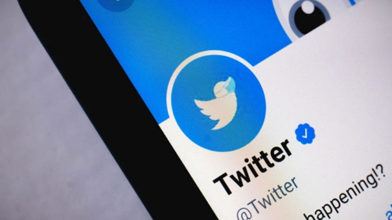 Twitter стал массово удалять галочки у верифицированных аккаунтов