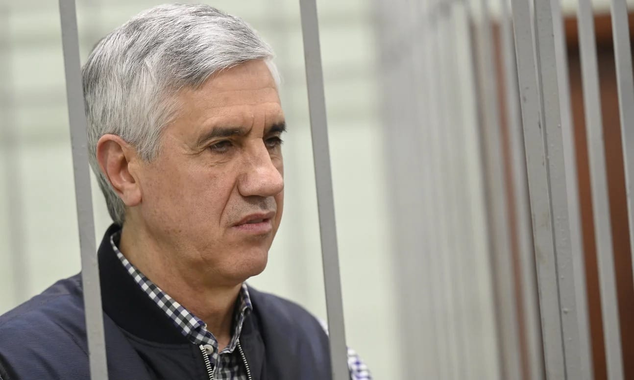 Бывшего красноярского депутата Анатолия Быкова приговорили к 11 годам колонии по делу о подстрекательстве к убийству