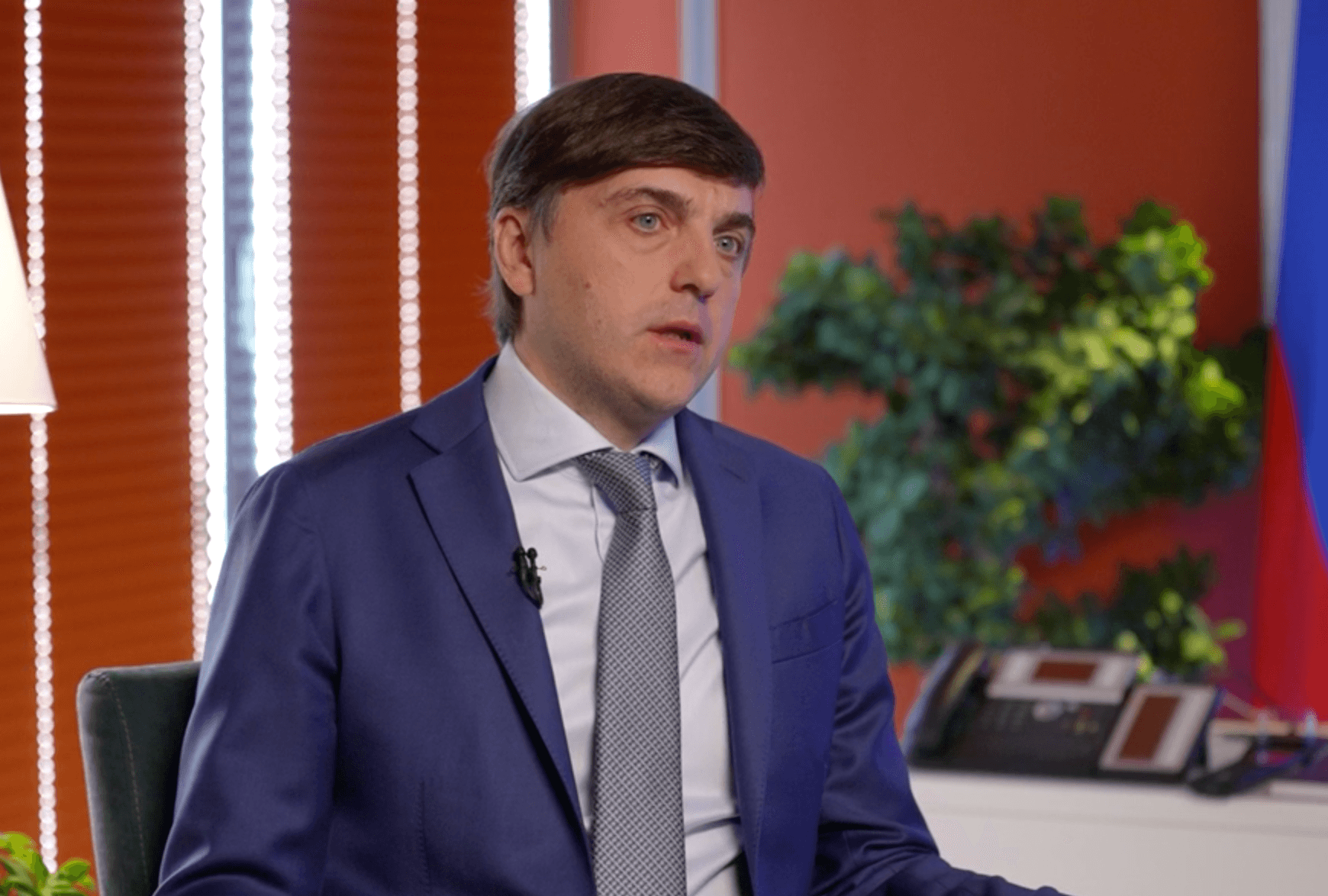 Минпросвещения хочет переименовать урок ОБЖ. Вместо безопасности жизнедеятельности теперь в названии будет «безопасность родины»