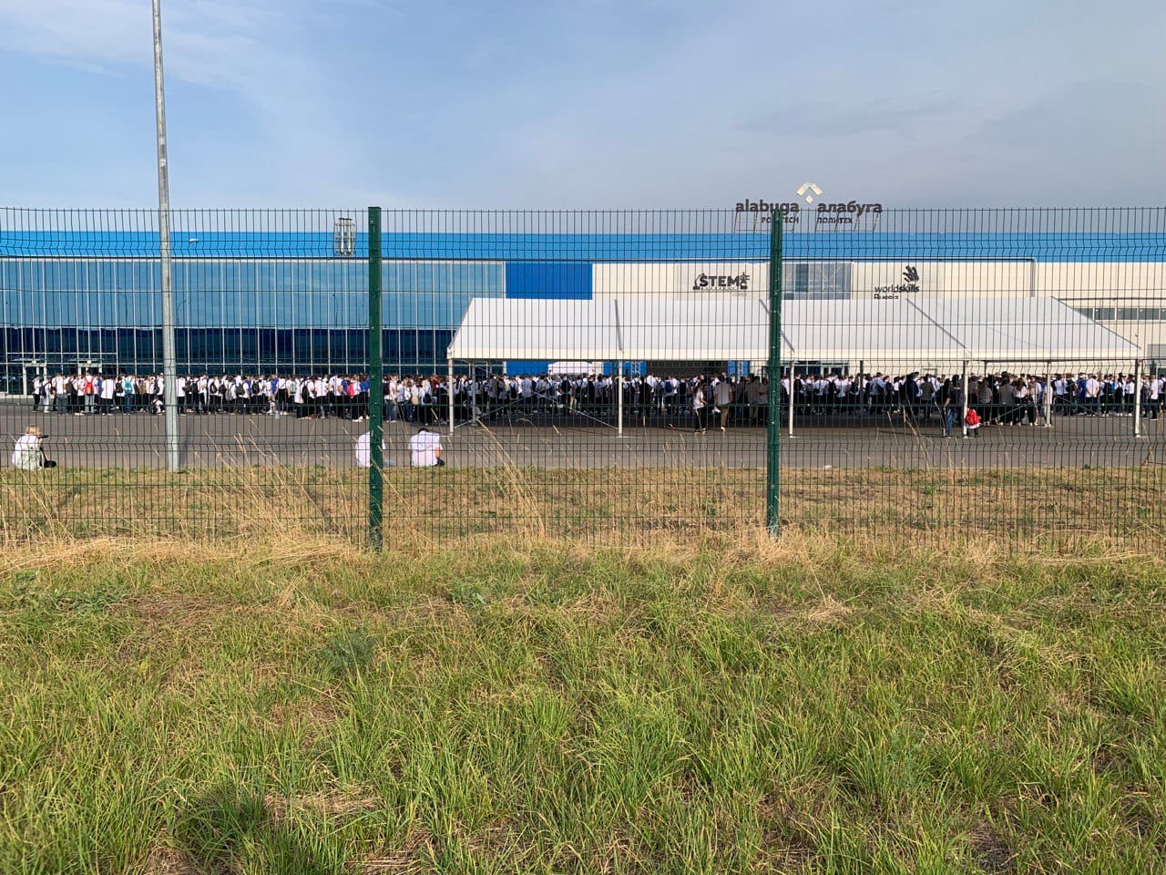 Издание «Протокол»: Иранские дроны «Шахед» собирают студенты колледжа в Татарстане. К работе привлекают несовершеннолетних