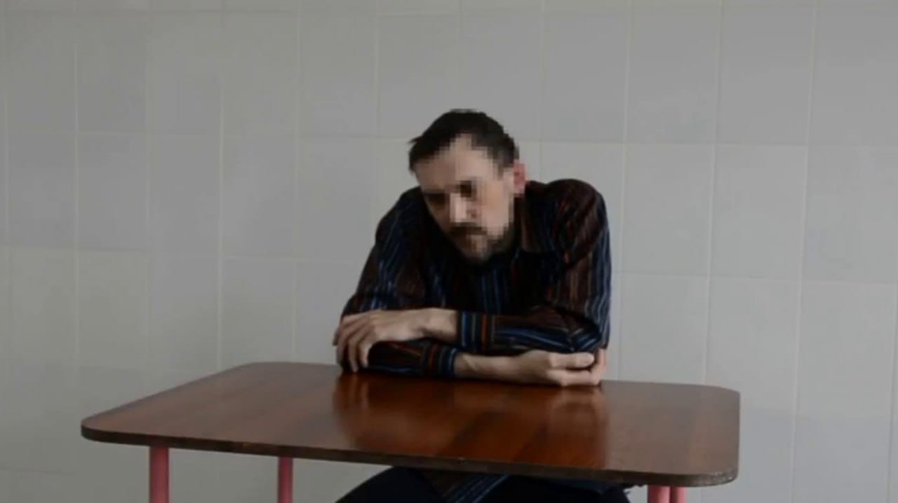 «ОВД-Инфо»: Военный суд приговорил врача-паталогоанатома почти к 18 годам колонии за попытку повредить ЛЭП