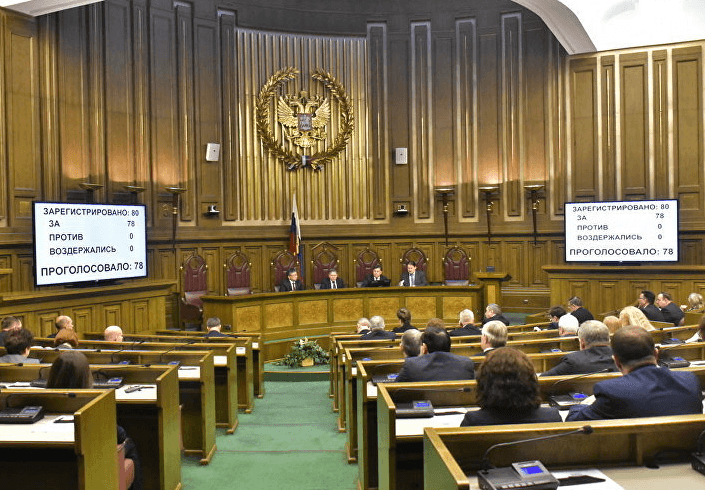 Российских адвокатов захотели лишать статуса при отъезде за границу на срок более года — Федеральная палата адвокатов