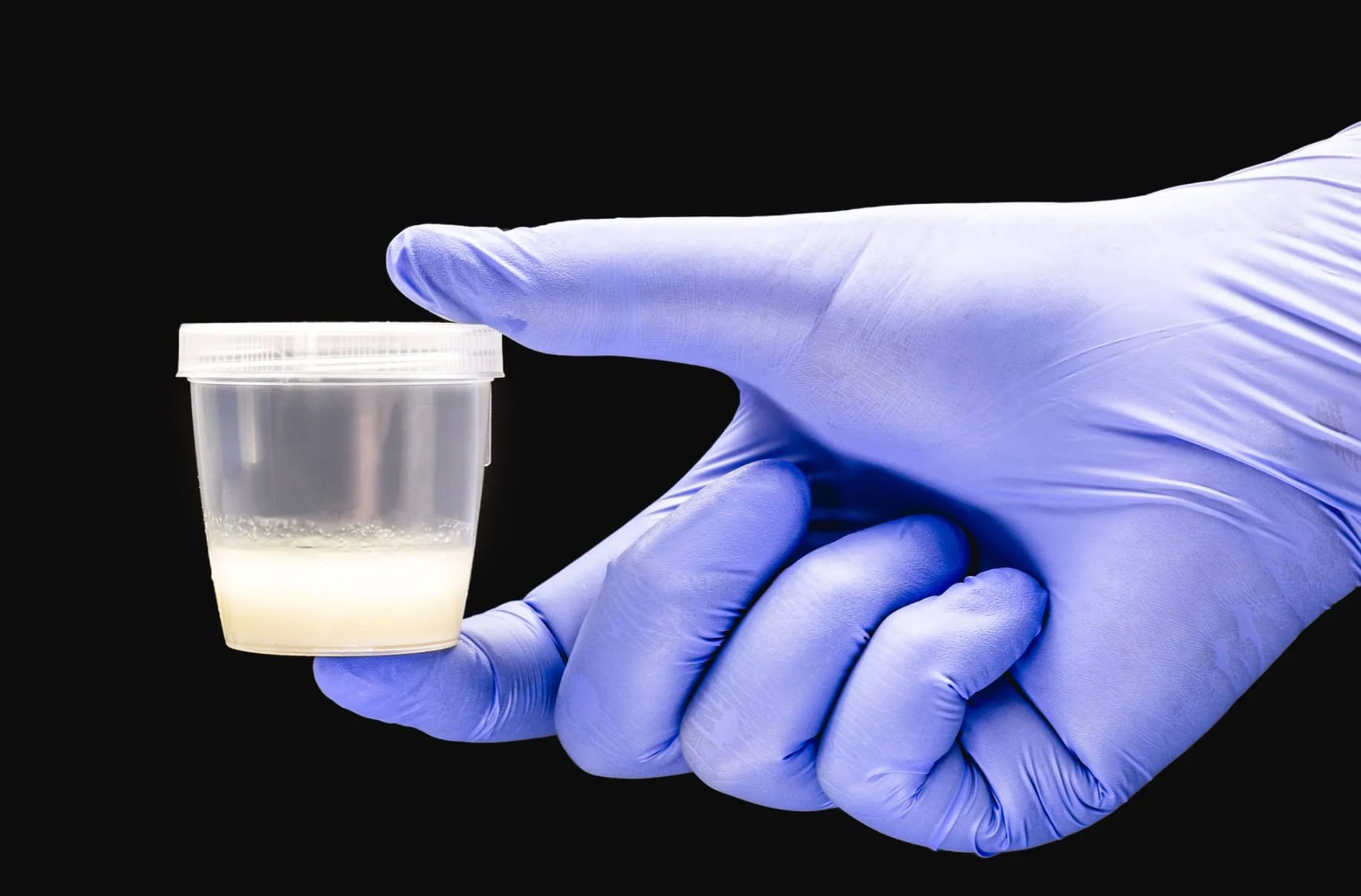 Минздрав Израиля на фоне войны с ХАМАС упростил процедуру получения родителями спермы погибших сыновей