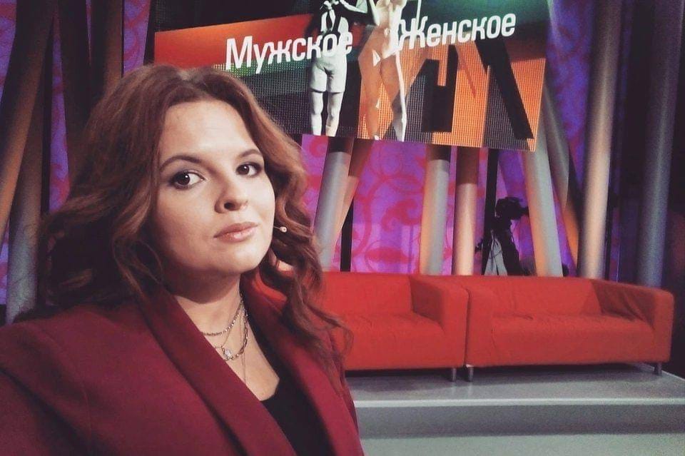 В Москве арестовали читинскую журналистку Нику Новак. Ее обвиняют в «конфиденциальном сотрудничестве с иностранцами»