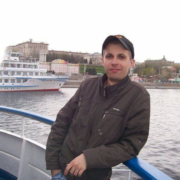 Админа сети пабликов «Она развалилась» приговорили к 14 годам колонии по делу о госизмене и оправдании терроризма