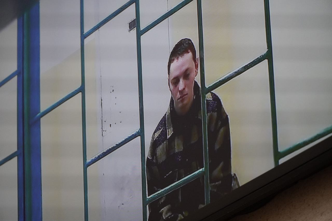 «Я выставил себя лесным существом». Шарлот написал покаянное письмо патриарху, попросил прощения в суде, но его не отпустили из СИЗО