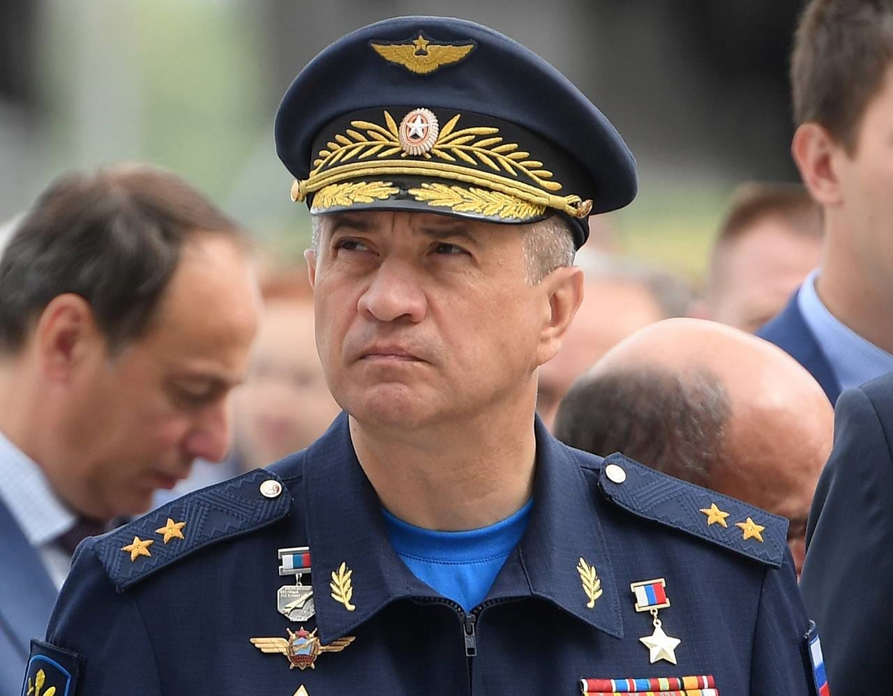 МУС выдал ордера на арест командующего дальней авиацией России Сергея Кобылаша и командующего Черноморским флотом Виктора Соколова