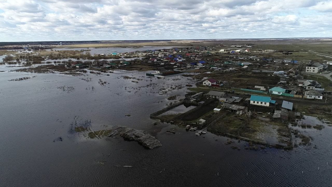 Уровень воды в реке Тобол у Кургана за сутки поднялся почти на метр и продолжает расти