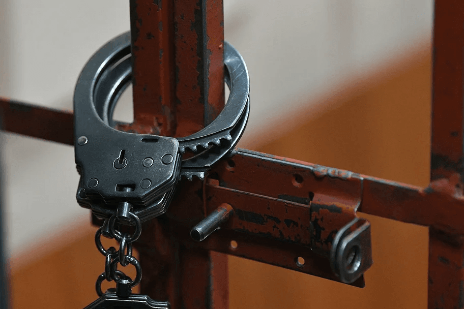 Брат главы Ингушетии арестован по обвинению в хищении 2 млрд рублей 
