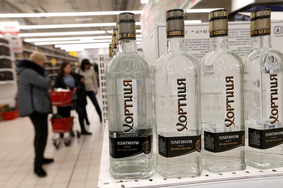 Власти России национализировали производителя водки «Хортиця»