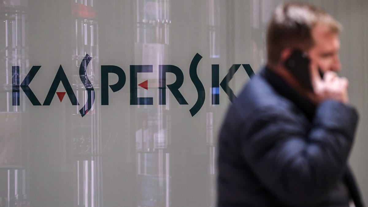 Санкции против российских IT-фирм, связанных с властями РФ, обходятся, ограничения нужно вводить против их руководства — Михаил Климарев