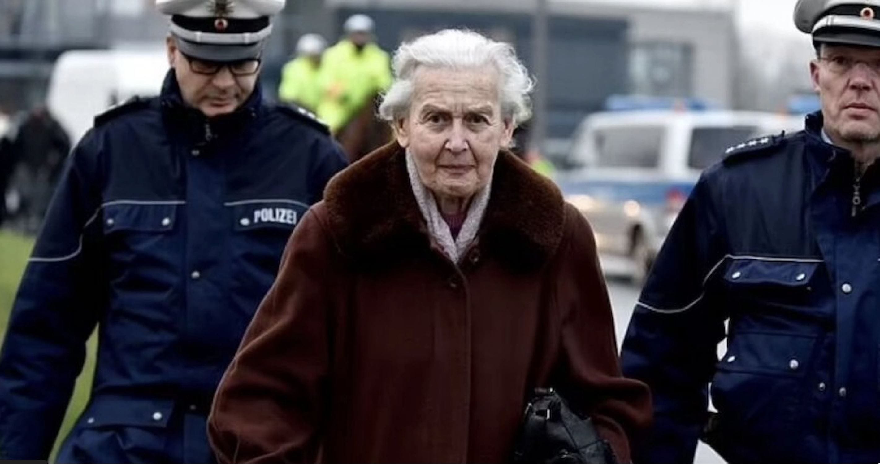 Суд в Германии приговорил 95-летнюю женщину к году тюрьмы за отрицание Холокоста