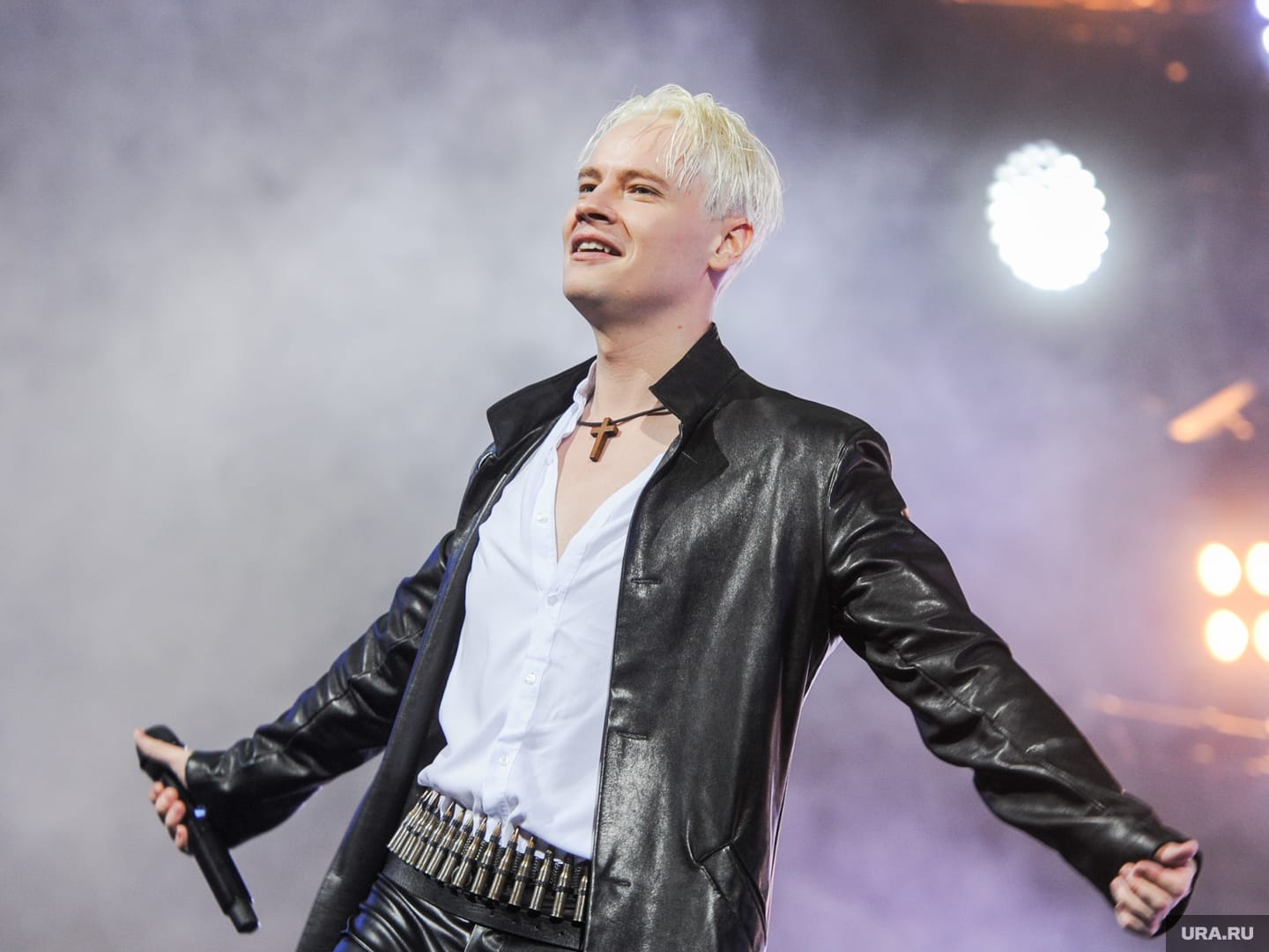 YouTube заблокировал каналы Шамана, Газманова, Чичериной, Лепса и других российских певцов