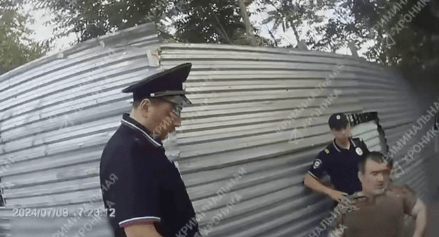 В Дагестане участник «СВО» бегал по улице с ножом в руке, а потом по неизвестной причине скончался в отделе полиции