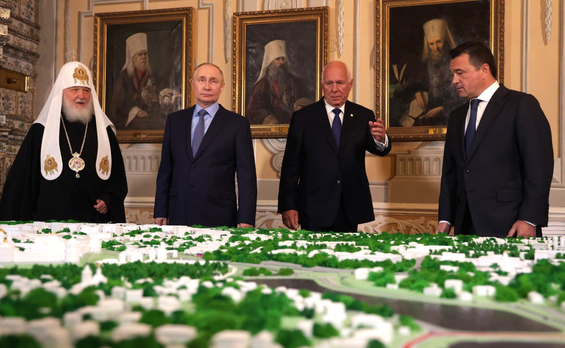 Глава «Ростеха» предупредил об угрозе коллапса российской промышленности из-за растущей ключевой ставки