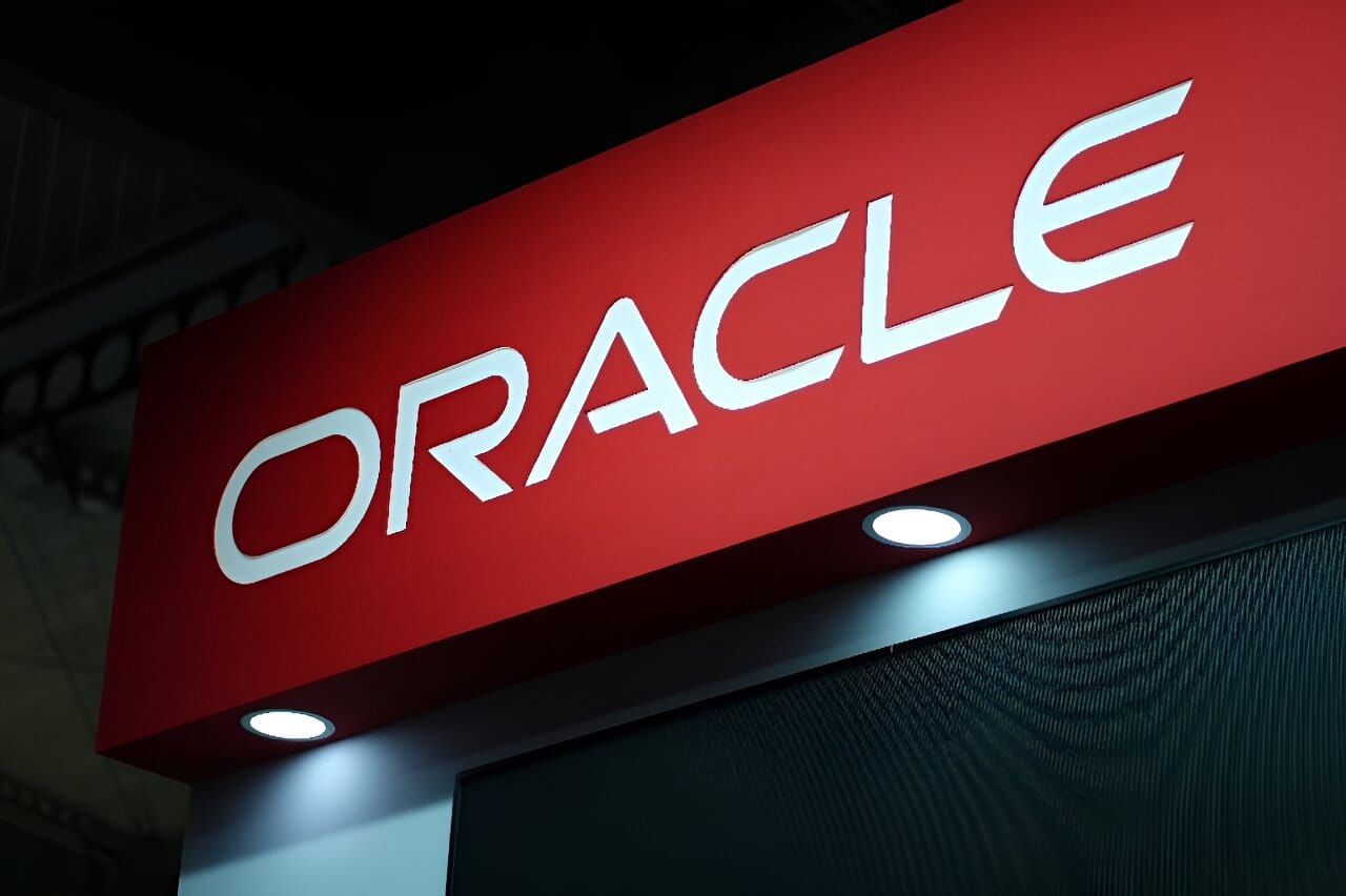 Американские власти разрешили Oracle выкупить 60% долгов ее российской дочерней компании