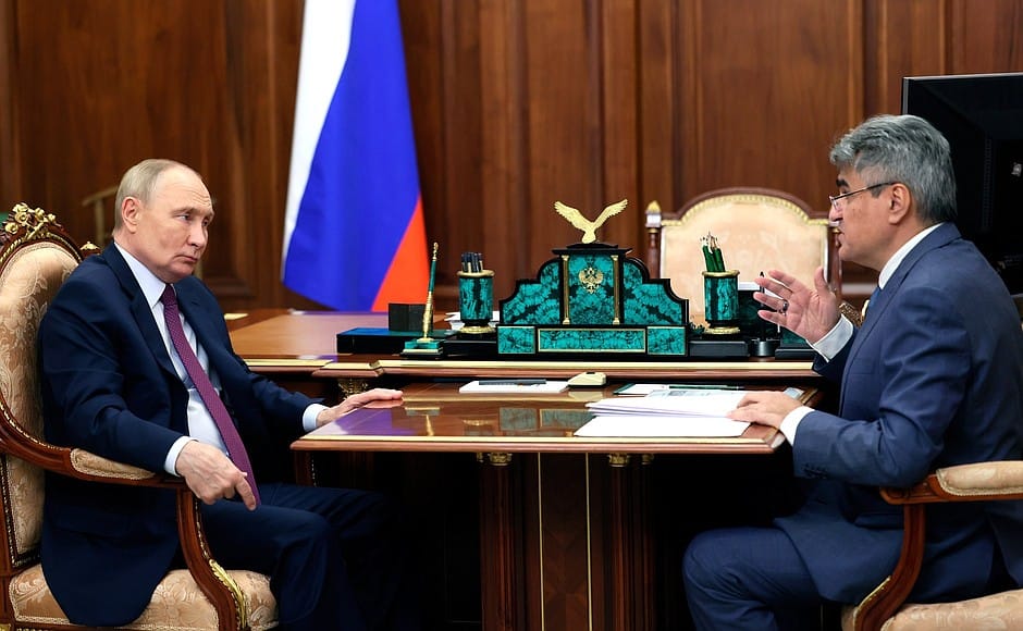 Кремль сообщает о встречах Путина через недели и месяцы после того, как они происходят на самом деле — Faridaily