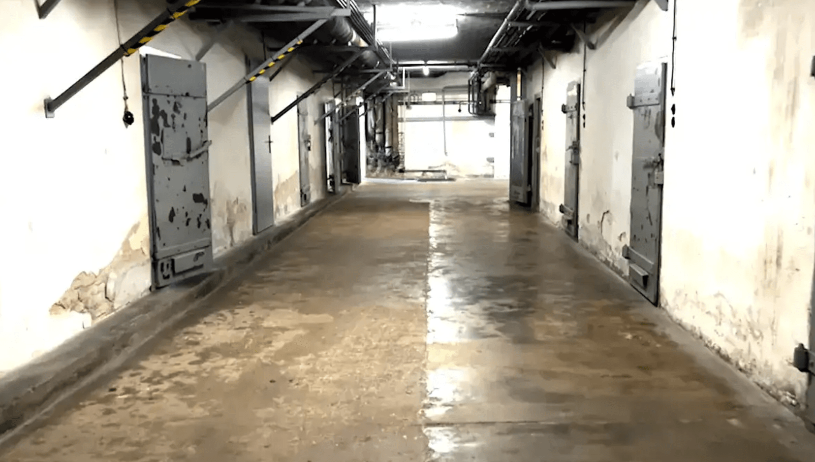 Сирийские повстанцы пытаются освободить тысячи заключенных из секретных камер тюрьмы Седная