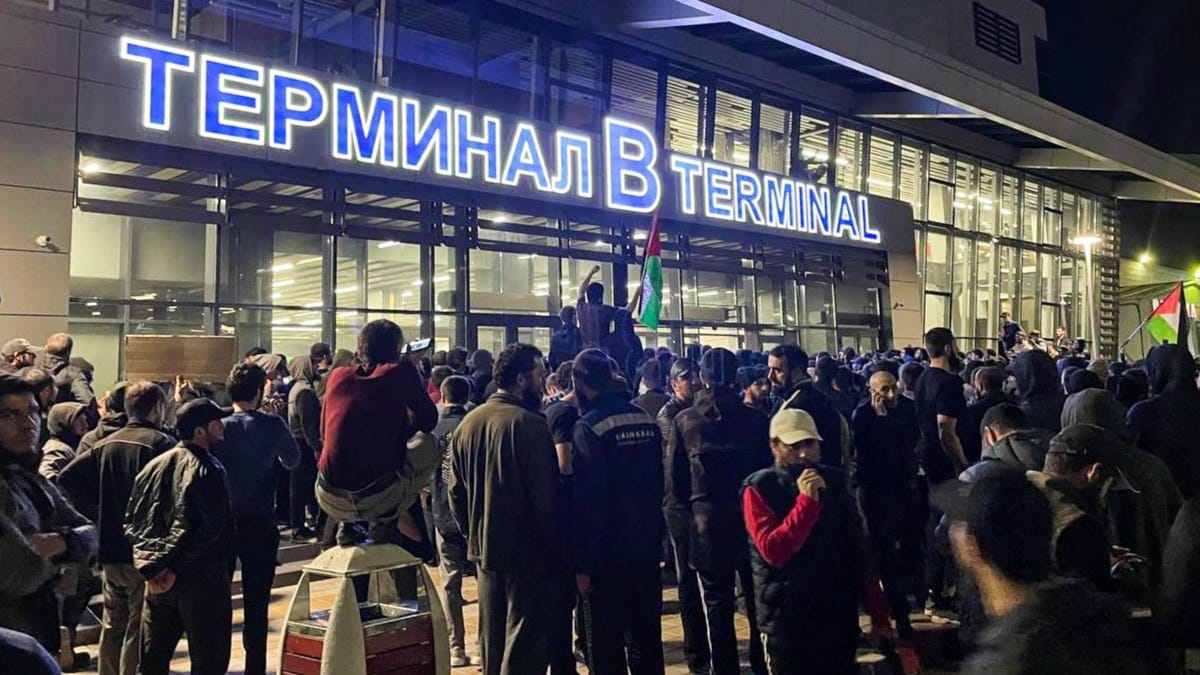 В Краснодарском крае до 8 лет колонии получили еще восемь фигурантов дела о погроме в аэропорту Махачкалы