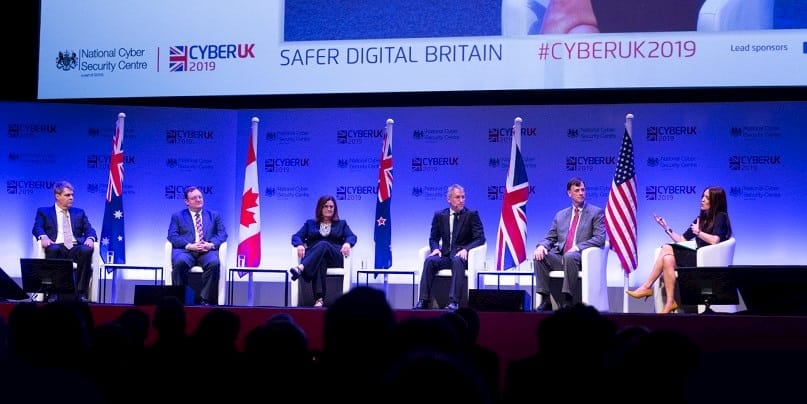 FT: В Белом доме собираются исключить Канаду из разведывательного альянса «Пять глаз» США и ее ближайших союзников