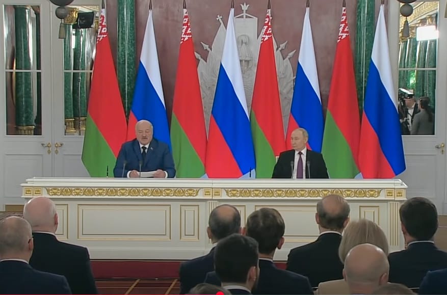 Putin claims to be “in favor” of 30-day ceasefire, demands solutions to Ukrainian presence in Kursk — and hints at phone call with Trump