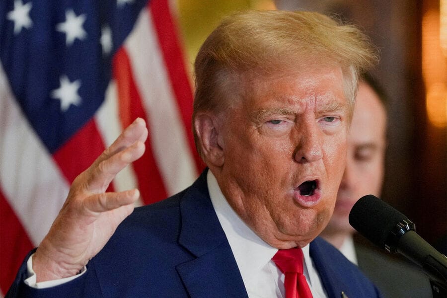 Трамп пообещал ввести 25-процентные пошлины для стран, покупающих нефть и газ у Венесуэлы 