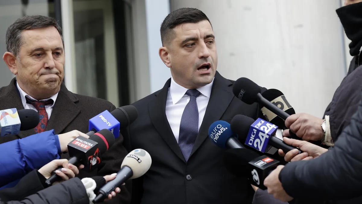 Правый популист Джордже Симион лидирует на президентских выборах в Румынии — экзитполы