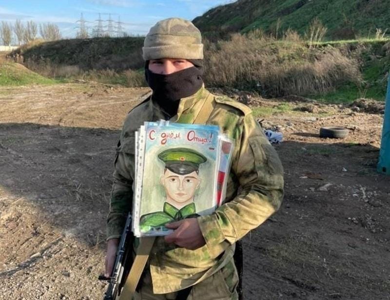 Отцы-одиночки получили гарантированное право на увольнение с военной службы, хотя их и так не должны были мобилизовать