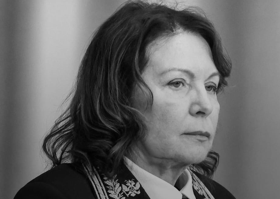Умерла председатель Верховного суда РФ, однокурсница Путина Ирина Подносова