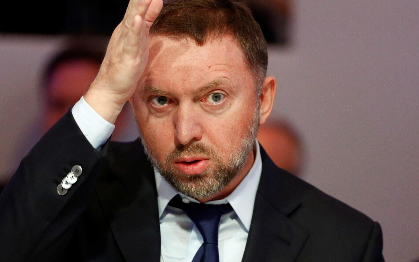 Дерипаска подал очередной иск к The Insider, предположительно, из-за расследования о том, как его компании зарабатывают на войне