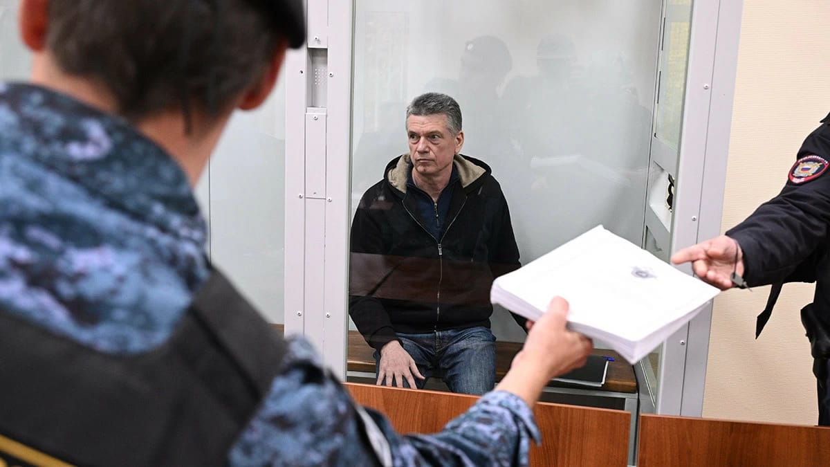 У арестованного за взятку генерала Кузнецова нашли недвижимость и коллекцию монет на 500 млн рублей. Генпрокуратура требует конфискации