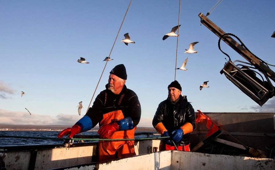 Россия пригрозила закрыть свои воды для норвежских рыбаков, если Норвегия не снимет санкции с двух российских рыбопромысловых компаний