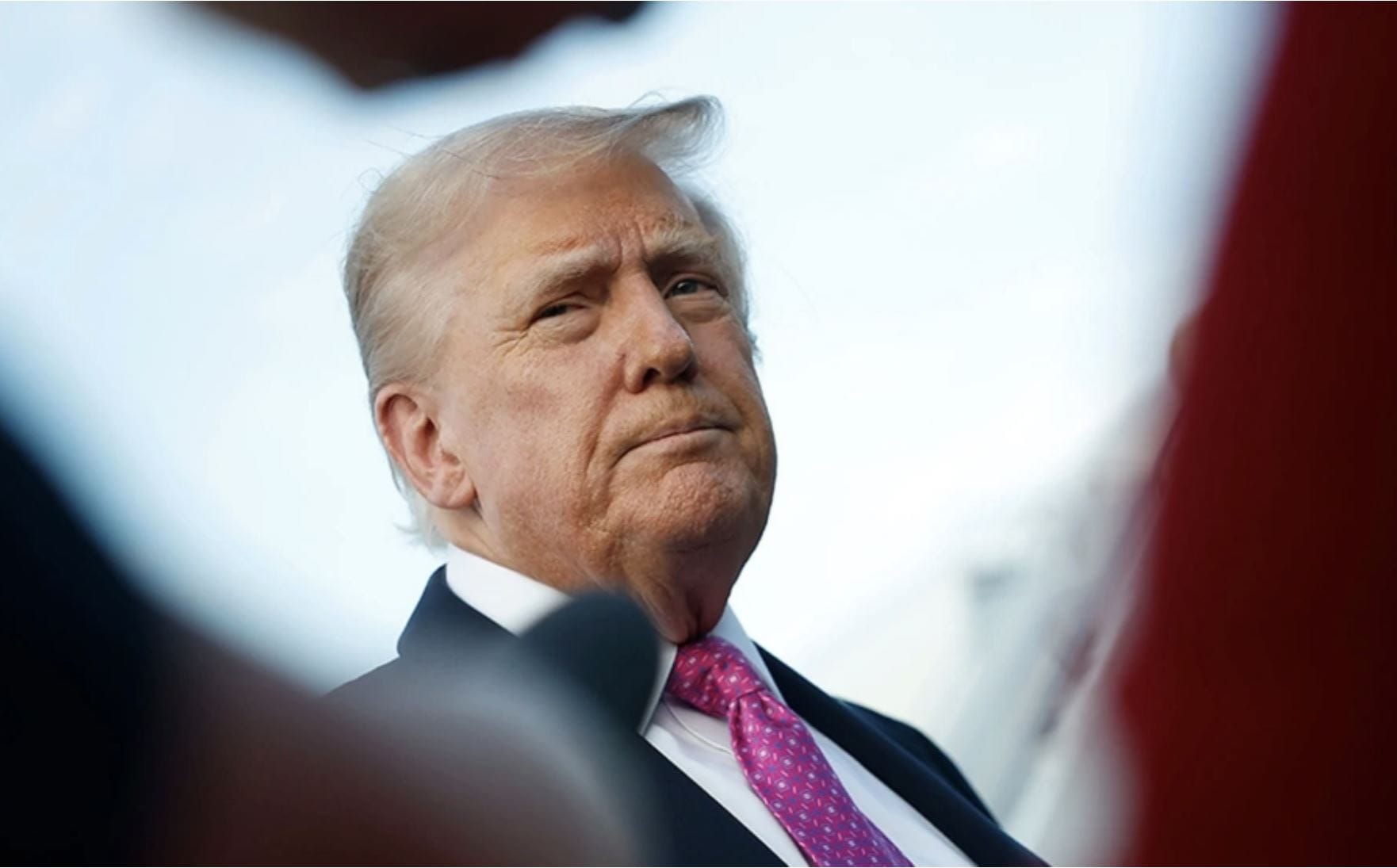 Трамп подал иск на $15 млрд к The New York Times, назвав издание «одной из худших и самых деградировавших газет в истории США»