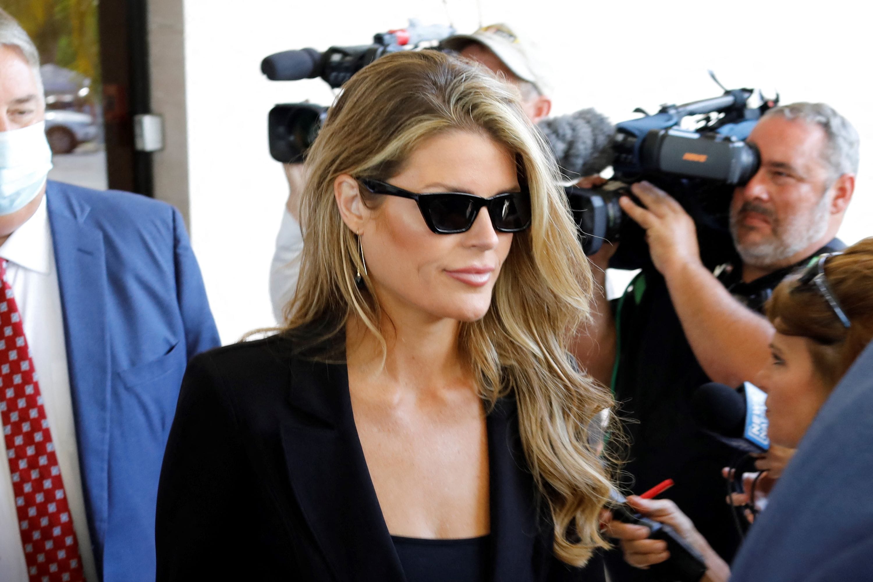 Трамп выдвинул своего экс-адвоката на пост прокурора в восточном округе Вирджинии. Он потребовал привлечь к ответственности своих оппонентов