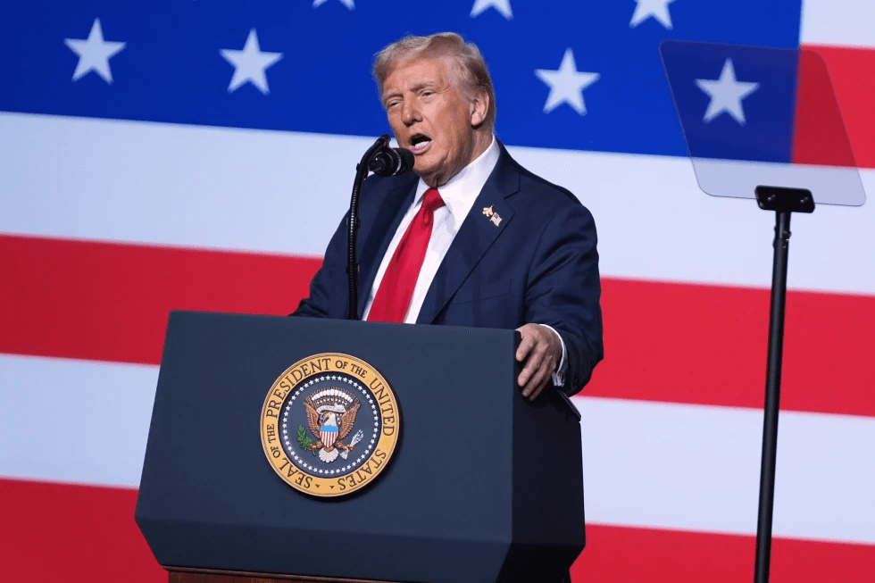 Трамп потребовал от ХАМАС принять решение о сделке с Израилем до вечера воскресенья 