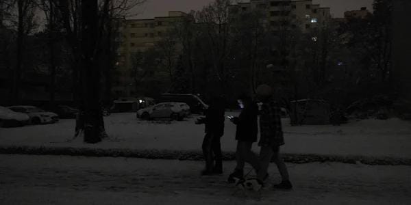 Десятки тысяч домов в Берлине остались без света после поджога. Ответственность за диверсию взяла анархистская группировка «Вулкан»