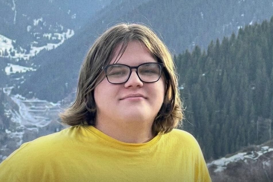 Crimean resident deported from Kazakhstan to Russia will stand trial for treason