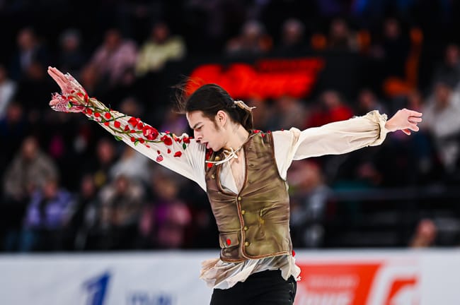 Российскому фигуристу внезапно отозвали права на музыку к программе, выступление под угрозой. ISU: «Это его ответственность»