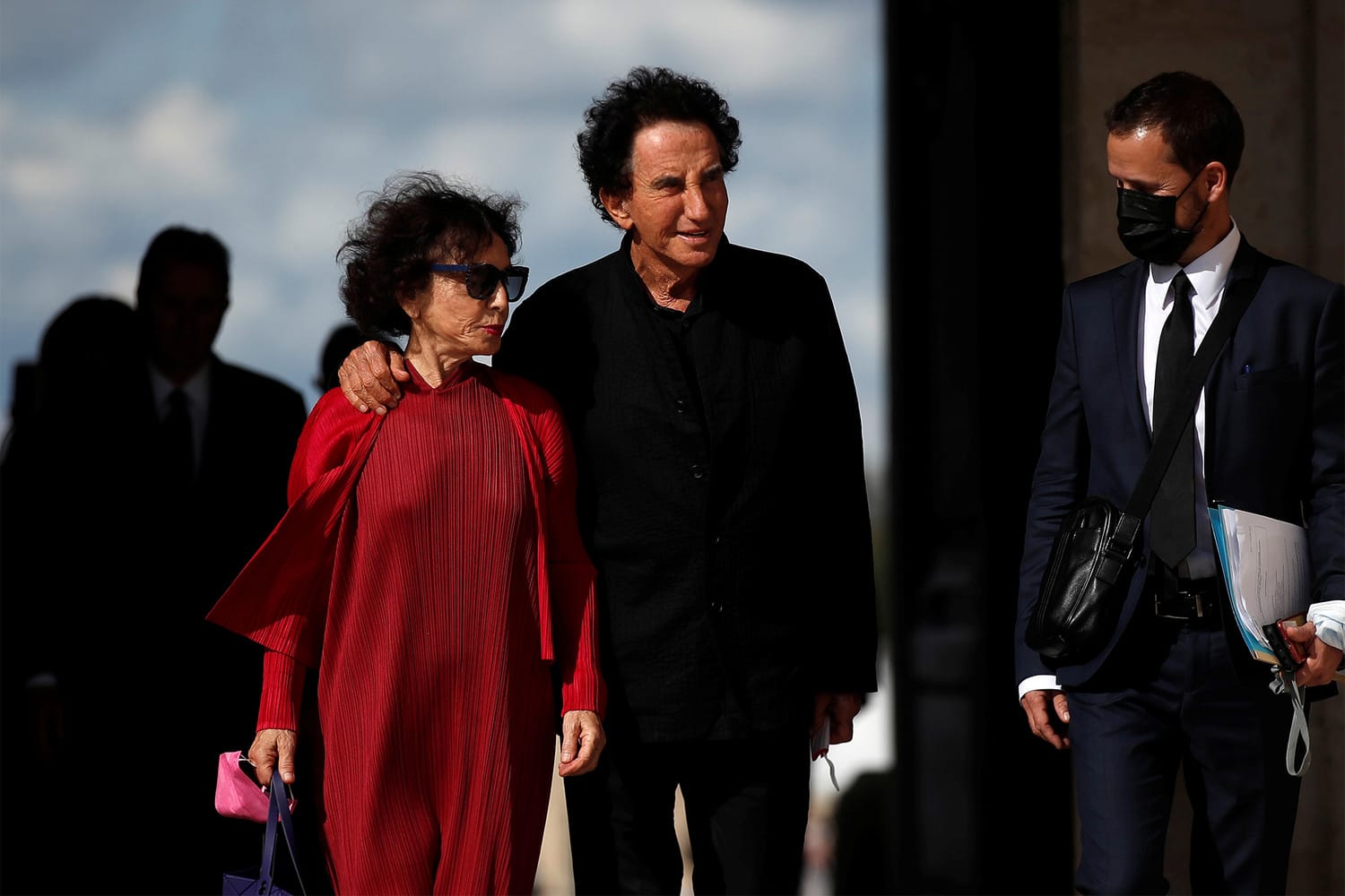 Во Франции начали расследование против экс-министра культуры из-за связей с Джеффри Эпштейном