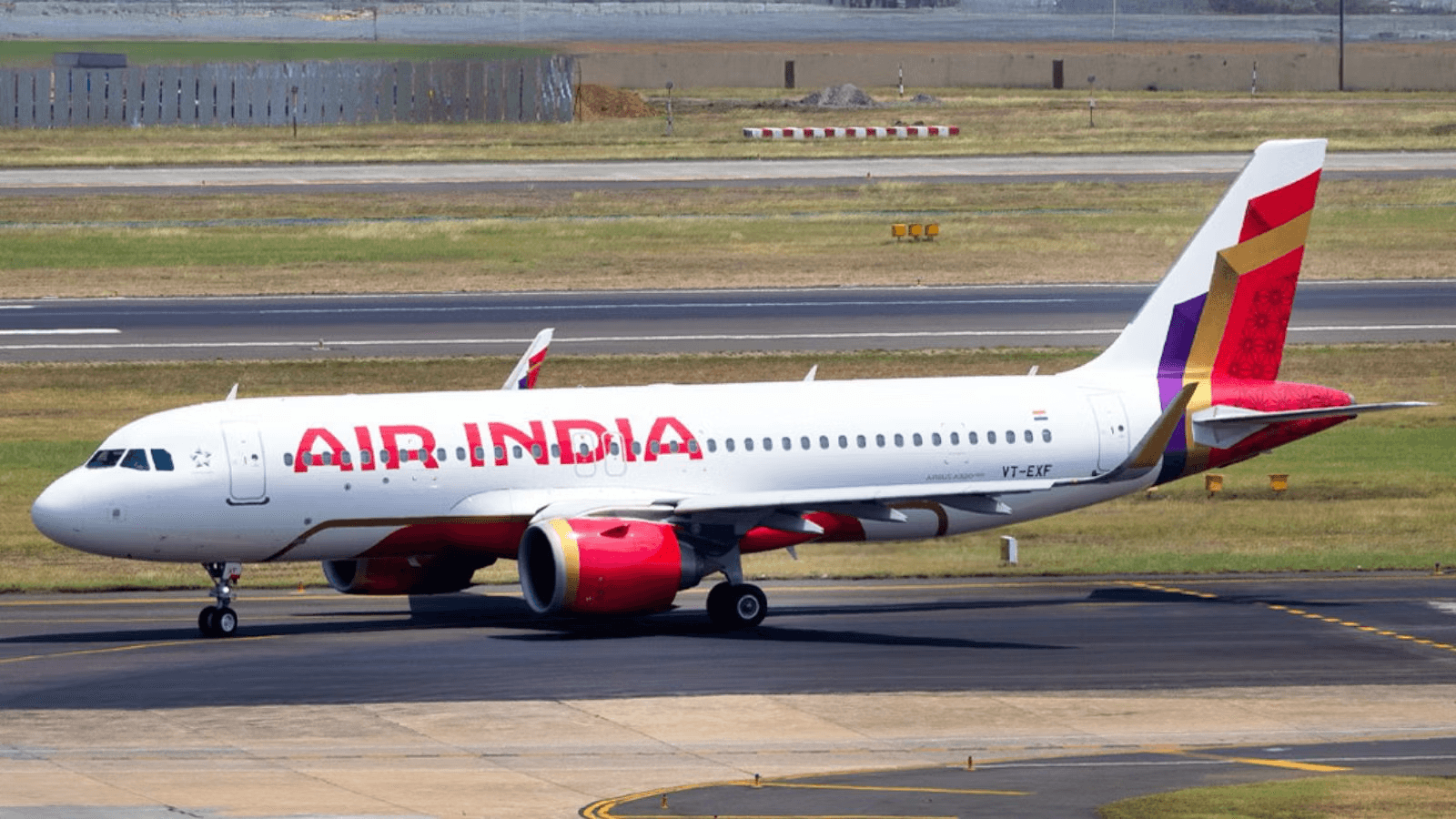 Правительство Индии оштрафовало авиакомпанию Air India за полеты без подтверждения летной годности самолета