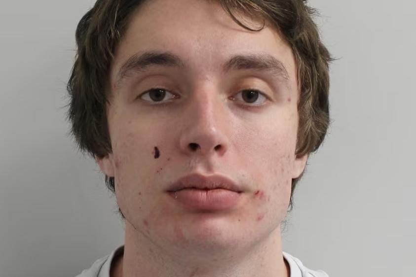 В Лондоне россиянина приговорили к тюрьме за избиение подруги сына Трампа. Тот увидел нападение по видеосвязи и вызвал полицию