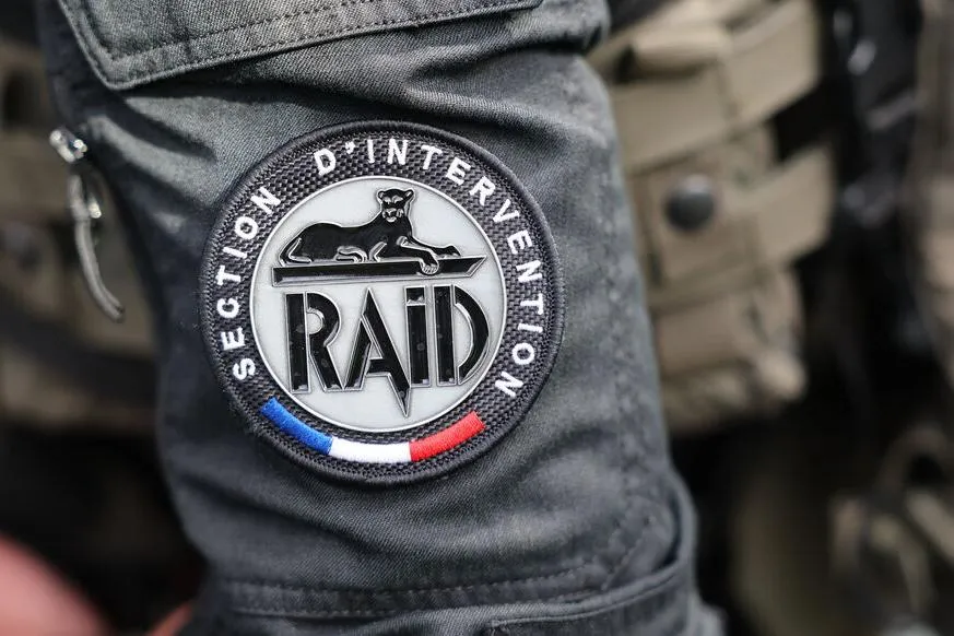 В Страсбурге арестовали и отправили в психбольницу мужчину, спрашивавшего ChatGPT, как достать оружие для убийства агента ЦРУ или Моссада