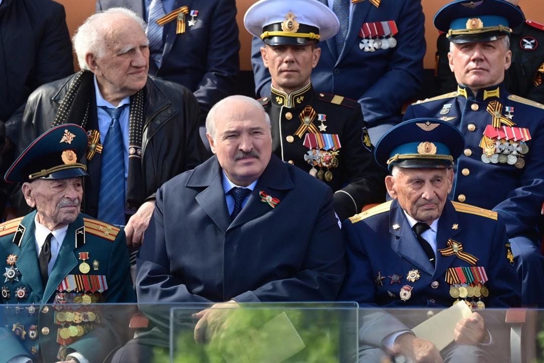 Кремль опубликовал список иностранных лидеров, которые приедут на парад. Это главы Беларуси, Малайзии, Лаоса и Словакии