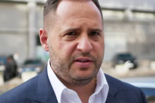Экс-главу Офиса президента Украины Андрея Ермака заподозрили в легализации 460 млн гривен на строительстве элитного жилья под Киевом