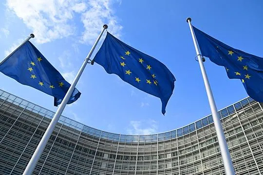 ЕС расширил санкции против Ирана из-за блокировки Ормузского пролива