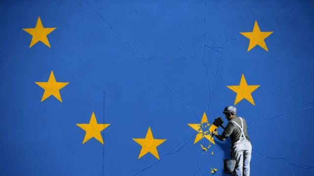 Прощается и не уходит. Что на практике изменится для англичан и иностранцев после Brexit