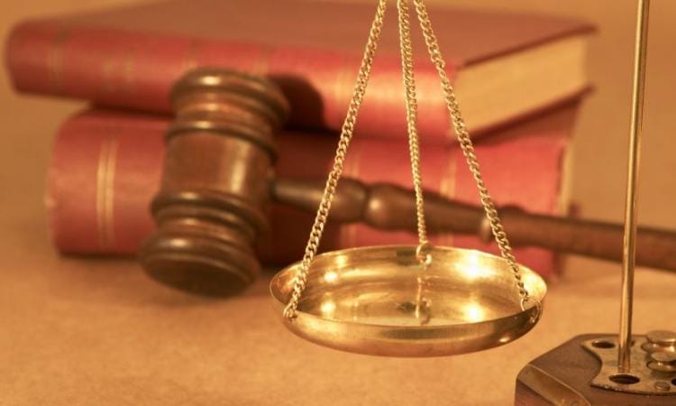 Женщину приговорили на год исправительных работ за "разжигание розни к полиции" во "Вконтакте"