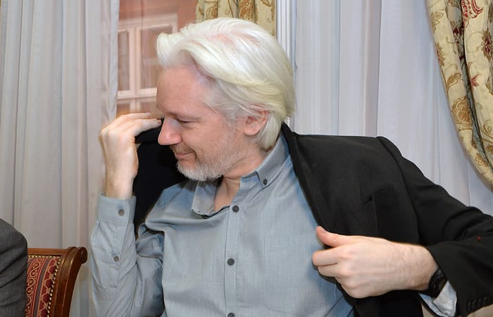 С Ассанжа снимут часть обвинений