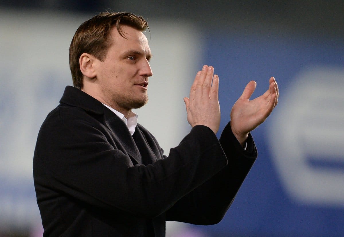 В команде Собянина замена. Вместо Нюты Федермессер в 43 округе Москвы будет баллотироваться футболист Булыкин