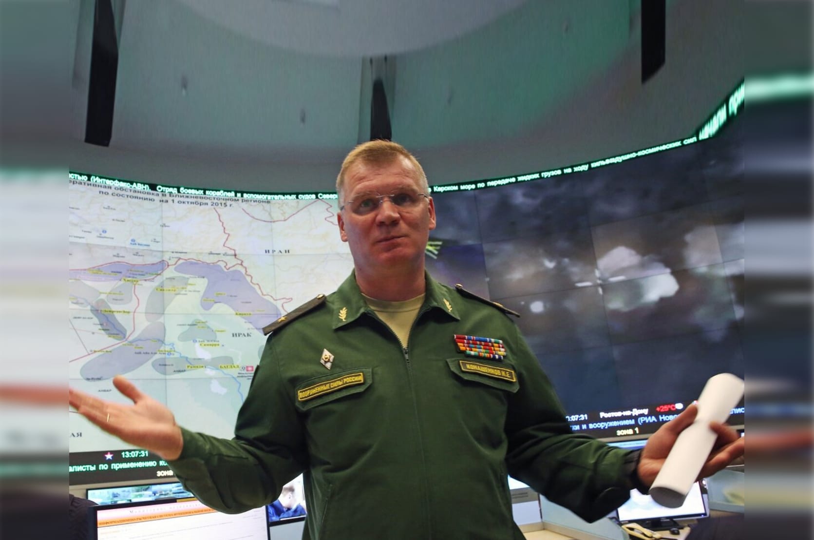 На два фронта: российские политики и пропагандисты открыто критикуют Минобороны